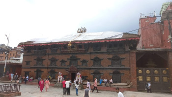 भूकम्पको १० वर्षः कुमारी घरलाई पाल र टेकोकै भर, बर्सेनि बजेट अपुग
