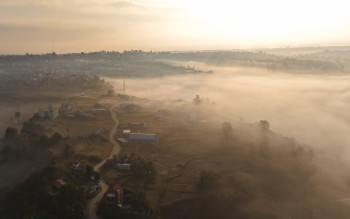 कुहिरोले ढाकेको काठमाडौं उपत्यका (तस्बिरहरु)