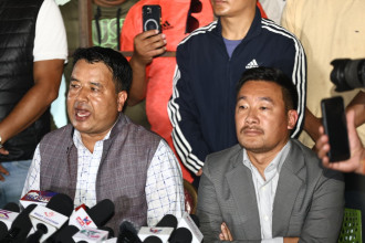 देशका पुँजीपतिलाई लखटेर मुलुक समृद्ध हुँदैन– पूर्वउद्याेगमन्त्री महेश बस्नेत