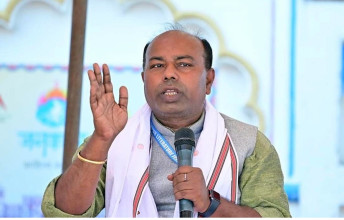 रवि–बालेनको सहमतिले भोट तान्दैन, चुनावअघि नै प्रधानमन्त्री घोषणा गर्नु हास्यास्पद: मनिष सुमन