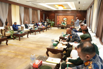 आसन्न निर्वाचनको तयारीबारे छलफल गर्न बालुवाटारमा सर्वपक्षीय बैठक जारी