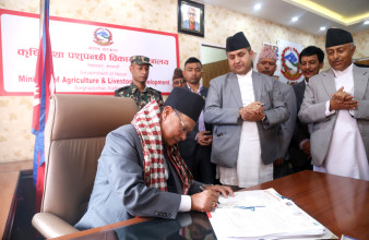 निर्वाचनलाई प्राथमिकतामा राखेर कृषि क्षेत्रमा केही फरक काम गर्ने कृषिमन्त्रीकाे प्रतिबद्धता