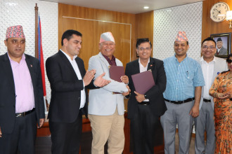 आँखा उपचार सेवा विस्तार गर्न स्वास्थ्य मन्त्रालय र नेत्रज्योति संघबीच सम्झौता