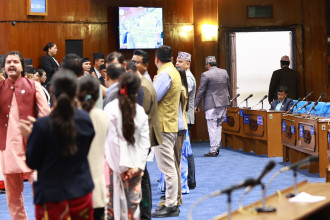 संसद्मा बजेटमाथिको छलफल राप्रपाद्वारा बहिष्कार, सदनबाट बाहिरिए सांसद