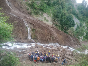 पहिरोमा पुरिएर बेपत्ता थप एक बालकको शव भेटियो