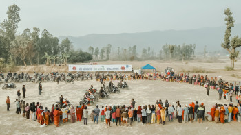 बजाज पल्सर ‘१०० एनएस राइड’ सम्पन्न, सय फलफूल बिरुवा रोपियो 