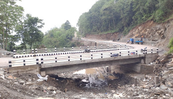 चालु आर्थिक वर्षभित्रै पूर्वपश्चिम राजमार्गका १२ पुल मर्मत गरिँदै