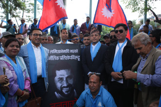 रास्वपा मनाउँदै जन्मोत्सव, प्रधानमन्त्री ‘अफर’ ठुकराउँदा सहकारी ठग बनाइएको रवि दाबी (जेल विज्ञप्तिसहित)