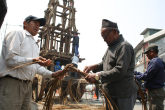 सेतो मच्छिन्द्रनाथ रथ निर्माण कार्य सुरु (तस्बिरसहित)