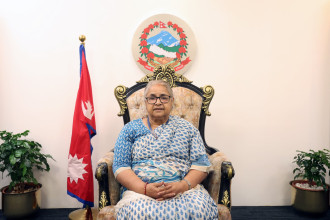 चेपुवामा प्रधानमन्त्री सुशीला कार्की, दलदेखि जेनजीसम्मको दबाब