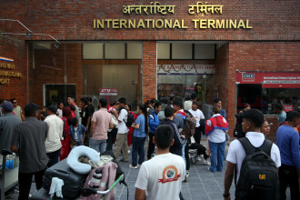 नेताहरु भाग्ने आशंकामा विमानस्थलको भिभिआइपी कक्ष हेरेर फर्किए जेनजी