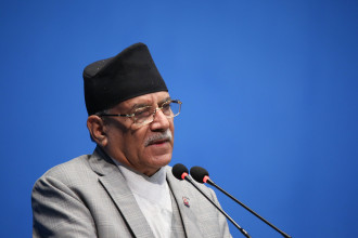 डेडिकेटेड ट्रंकलाइनको २२ अर्ब बक्यौता मन्त्रिपरिषद्‍बाट निर्णय गरी उठाउनुस् : पूर्वप्रधानमन्त्री दाहाल