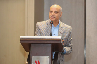 ‘निर्देशित क्षेत्र कर्जाले एनपिएल बढायो, मूल्यांकन गरेर छुट्टै नीतिको व्यवस्था गरियोस्’