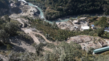 माथिल्लो म्याग्दी-१ जलविद्युत् निर्माण धमाधम, सुरुङमा पानी पठाउन १५ मिटर अग्लो र ४० मिटर लामो बाँध बन्दै