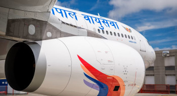 दुहुनो गाई बनिरहेको नेपाल एयरलाइन्सः कम्पनीमा रुपान्तरणको रटान, ऋण थपिरहने