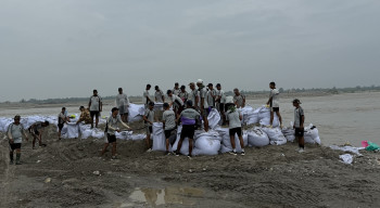 सेनाको श्रमदानमा महाकाली नदीमा ‘गाइडबण्ड’ पुनःनिर्माण
