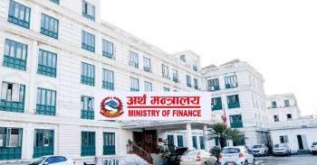 अर्थले रातारात घटायो २० लाखसम्मका गाडीमा ५० प्रतिशत रोड ट्याक्स