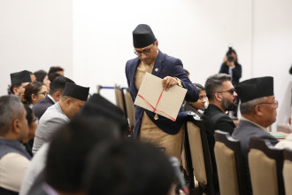 संसद् बैठकमा आजदेखि बजेट छलफल, अर्थमन्त्रीले आयव्ययको प्रस्ताव पेस गर्ने कार्यसूची