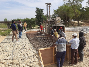 तिलाबे नदीमा बेलिब्रिज निर्माण गरिँदै