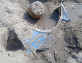 त्रिशूली किनारमा भेटियो बसको टुक्रा, गत वर्ष बेपत्ता डिलक्स बस भएको आशंका