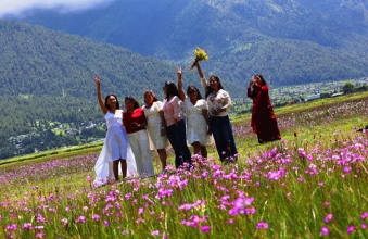 ढोरपाटन एक वर्षमा पुगे २३ हजार पर्यटक