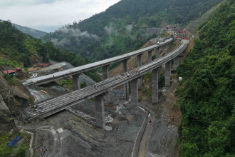 द्रुतमार्ग निर्माणः साढे ८ वर्षमा ४३.६६ प्रतिशत प्रगति, परिमार्जित लागत २ खर्ब नाघ्यो