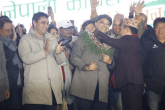 सभापति गगन थापा निर्वाचन आयोग जाने तयारीमा, आधिकारिक कांग्रेसको छिनोफानो हुने