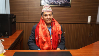 ट्रंक/डेडिकेटेड विवादमा हितेन्द्रको मध्यमार्गी बाटो,५ प्रतिशत धरौटी राख्न उद्योगी तयार