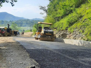 तनहुँका स्थानीय तहद्वारा १५ किलोमिटर सडक कालोपत्र