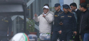 केपी ओलीलाई स्वास्थ्य जाँचका लागि अस्पताल लगियो