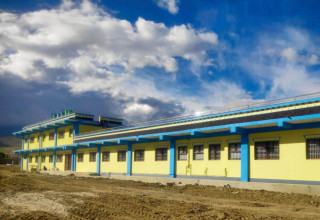 ७ करोडमा लोमान्थाङमा निर्मित आधारभूत अस्पताल भवन प्रयोगविहीन, जनशक्ति र उपकरण अभाव