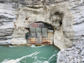 काठमाडौंमा मेलम्ची पानी बाँडिँदै, सिंहदरबारबाट उद्घाटन गर्दै प्रधानमन्त्री 