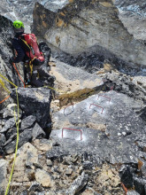 सगरमाथा आरोहण गर्ने सुरक्षित बाटो खुल्दै, नुप्से हिमालतर्फको मार्ग निर्माण अन्तिम चरणमा