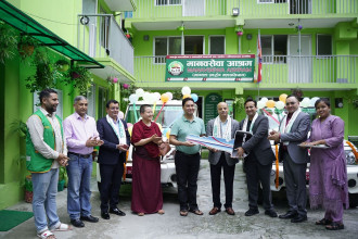 नबिल बैंकद्वारा मानव सेवा आश्रमलाई २ थान उद्धार वाहन हस्तान्तरण