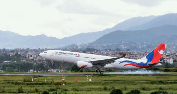 मौसम खराबीले सिचुवानको उडान रद्द, दोहाबाट आएको निगमको जहाज दिल्ली पुग्यो