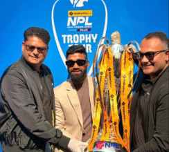 ओमोडा एण्ड जेक्कोको उत्तरढोका सोरुममा एनपीएलको ट्रफि प्रदर्शनी