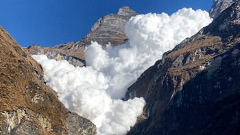 मनास्लु हिमालमा हिमपहिरो, बूढीगण्डकी नदी आसपासका क्षेत्रमा उच्च जोखिम