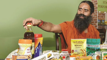 पतञ्जली आयुर्वेदको व्यापार १६ प्रतिशतले घट्यो, डिशवाश र डिटर्जेन्टमै ७२ प्रतिशत निर्भरताले जोखिम बढ्दो