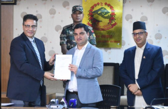 नागरिकले उचित मूल्यमा औषधि पाउने वातावरण तयार गर्छौं- मन्त्री पौडेल