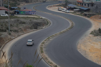 मुग्लिन पोखरा सडकः काम नसकिँदै पूर्वी खण्डको म्याद सकियो