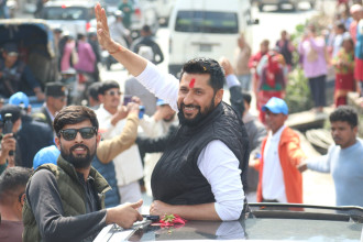 सहकारी ठगी प्रकरणः रविले कास्की अदालतमा बुझे तारेख, घन्टी बजाउन स्याङ्जा हिँडे