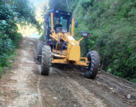 चार किलोमिटर सडक निर्माणः पाँच वर्षमा ६ पटक ठेक्का म्याद थप, बल्ल कालोपत्रे