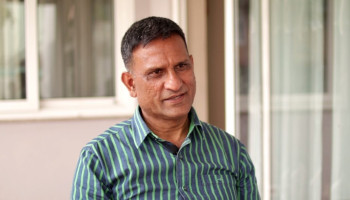 रमेश खरेलविरुद्ध भ्रष्टाचार आरोप लगाउँदै अख्तियारमा उजुरी