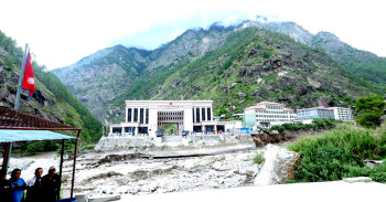 रसुवागढीमा बेलीब्रिज निर्माण सुरु, आगामी भदौ ३० गतेभित्र सम्पन्न गर्ने लक्ष्य