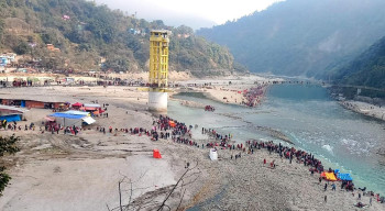 रिडी मेलामा दर्शनार्थीको घुइँचो, कृतिम ड्यामको ‘डुंगा’मा आकर्षण