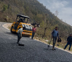 वडामै पहिलोपटक कालोपत्र सडक