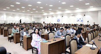 प्रतिनिधिसभा बैठकमा उठेका विषयमा सरकारले स्पष्ट पार्नुपर्ने  सांसदहरूको माग