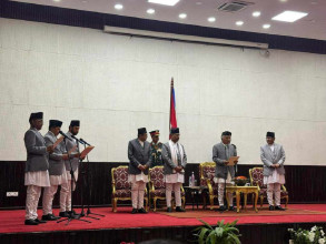 प्रधानमन्त्रीसँगै थप दुई मन्त्रालय, तीन उपप्रधानमन्त्रीसहित २० सदस्यीय मन्त्रिपरिषद्‍‍