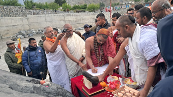 मुस्ताङमा विश्वकै ठूलो शालिग्राम मूर्ति स्थापना, जगद्गुरु शंकराचार्यद्वारा धार्मिक विधिपूर्वक उद्घाटन