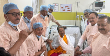 प्रधानमन्त्री मोदीको भिडियो सन्देशपछि सोनम वाङचुकले तोडे अनशन,  भारतभर फैलियो कक्रोच आन्दोलन